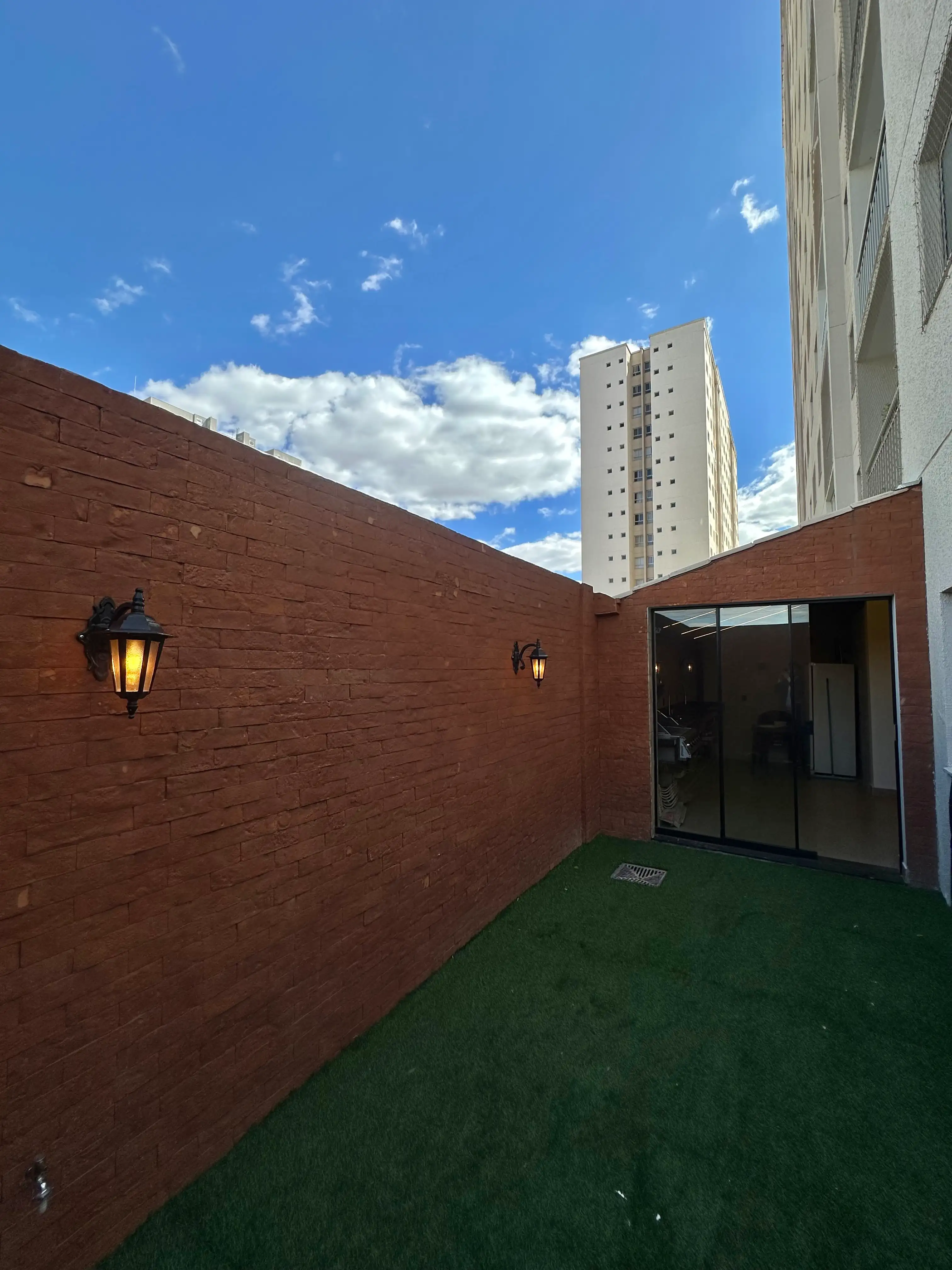 Imagem do imóvel 1 de 10 (+1 ocultas)