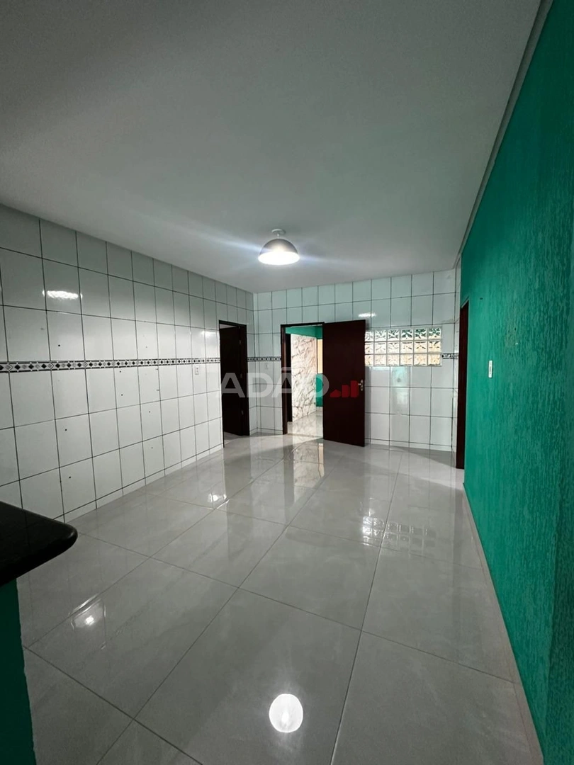 CASA 4 Quartos -St. Sollar Bouganville Casa de Rua com 4 Quarto(s) e 4 banheiro(s) à Venda, 185.00 por R$ 380000.00 no setor Residencial Solar Bougainville MS37357