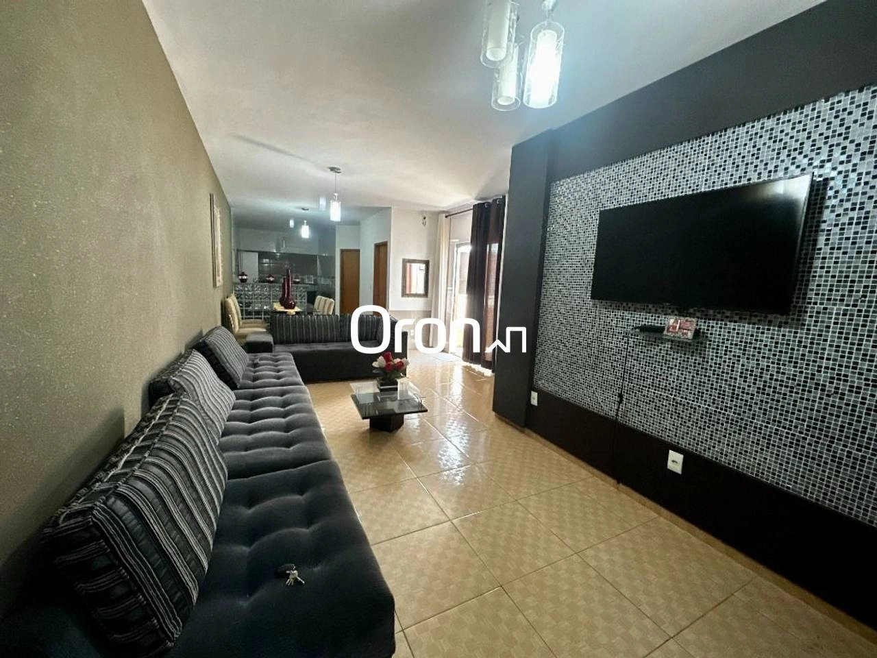 Sobrado à venda, 300 m² por R$ 690.000,00 - Residencial São Leopoldo - Goiânia/GO