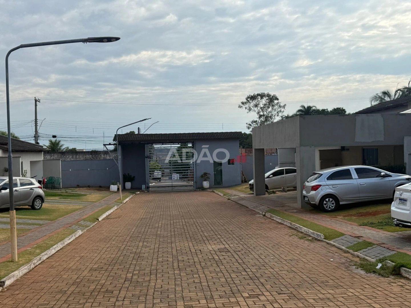 CASA TÉRREA- Condomínio Park Estrela Casa em Condomínio com 4 Quarto(s) e 3 banheiro(s) à Venda, 173.00 por R$ 399900.00 no setor Setor Estrela Dalva VN34915