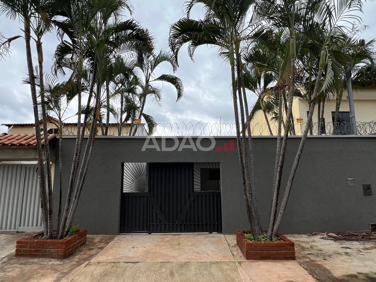 CASA RESIDENCIAL BARRAVENTO 3Q Casa de Rua com 3 Quarto(s) e 2 banheiro(s) à Venda, 160.00 por R$ 650000.00 no setor Recanto Barravento UN37677