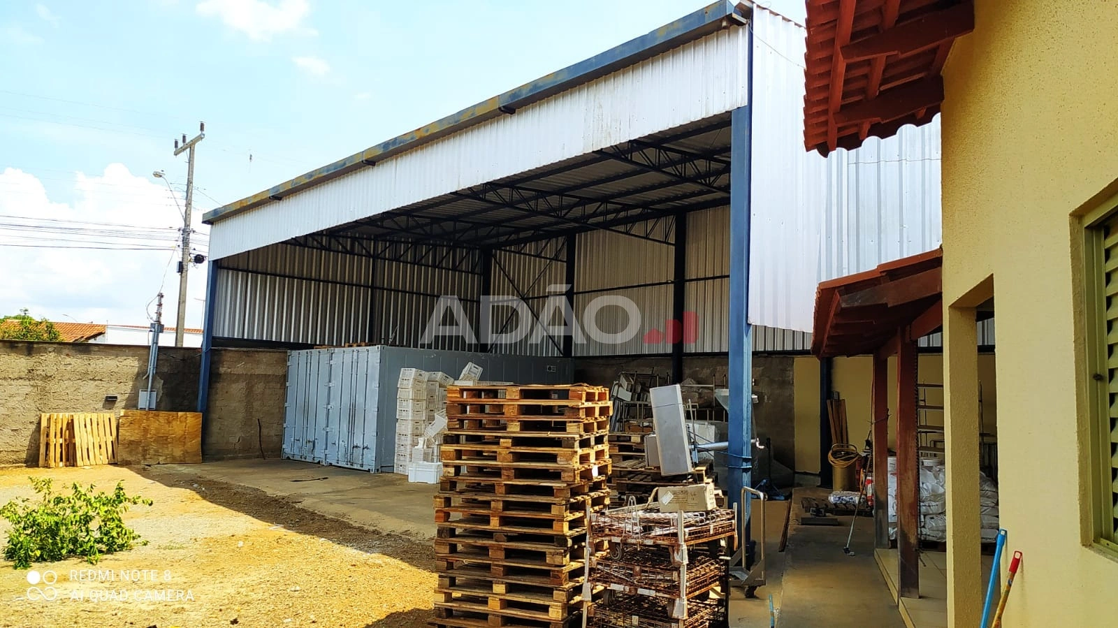 GALPAO - SAIDA GUAPO Galpão / Depósito à Venda, 192.00 por R$ 580000.00 no setor Jardim Marques de Abreu AD40786