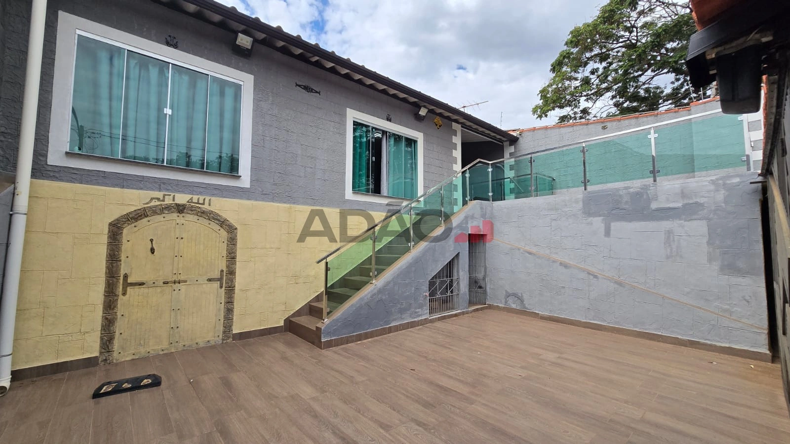 CASA DE 4 QUARTOS NO RES. SONHO VERDE, PRÓXIMO AO SHOPPING FLAMBOYANT Casa de Rua com 4 Quarto(s) e 3 banheiro(s) à Venda, 160.00 por R$ 910000.00 no setor Residencial Sonho Verde VN41247