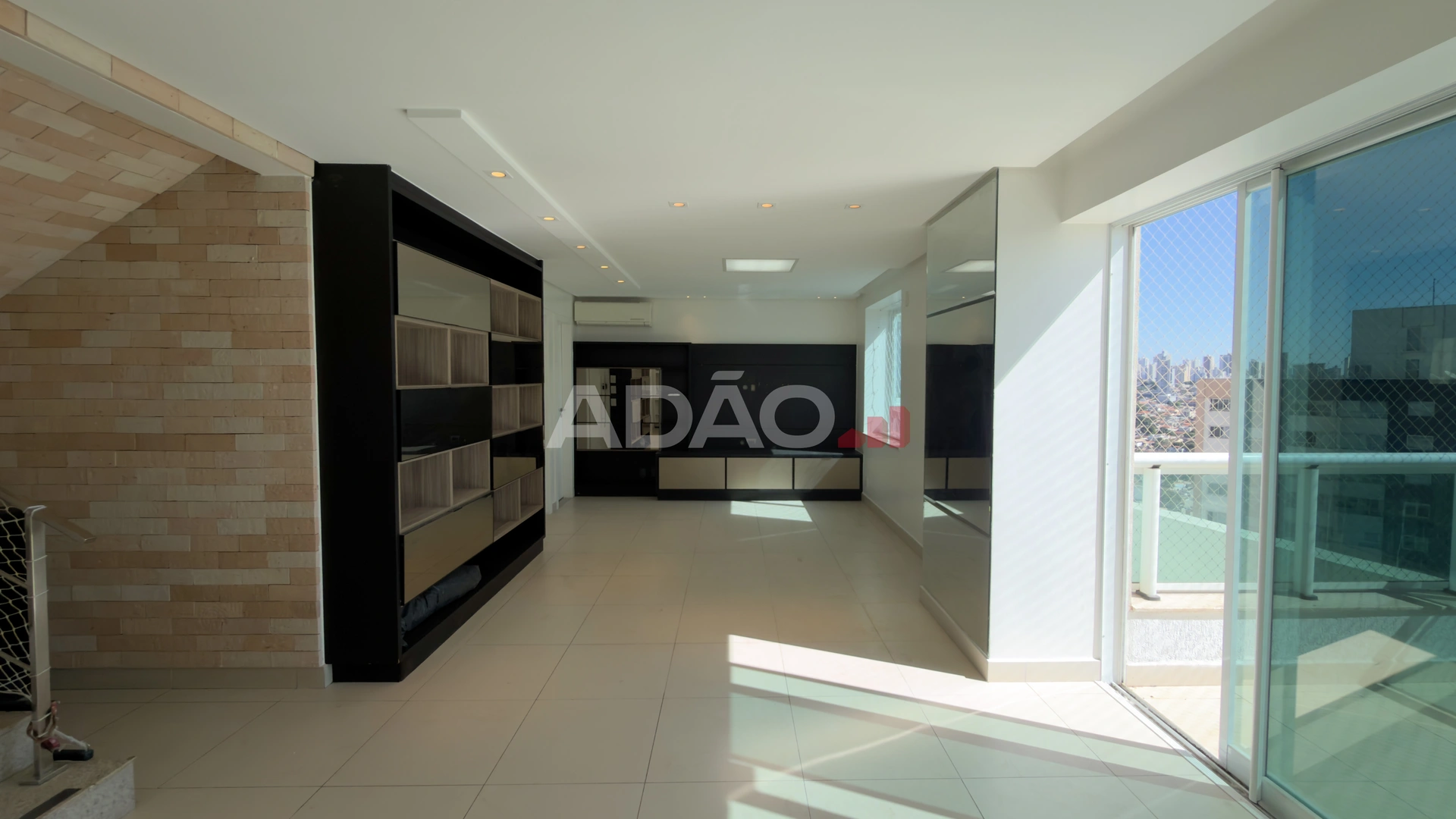 Apartamento à venda no RES. DREAM LIFE, 123m², Alto da gloria, duplex semimobiliado Apartamento com 3 Quarto(s) e 4 banheiro(s) à Venda, 123.00 por R$ 1090000.00 no setor Alto da Glória AD41251