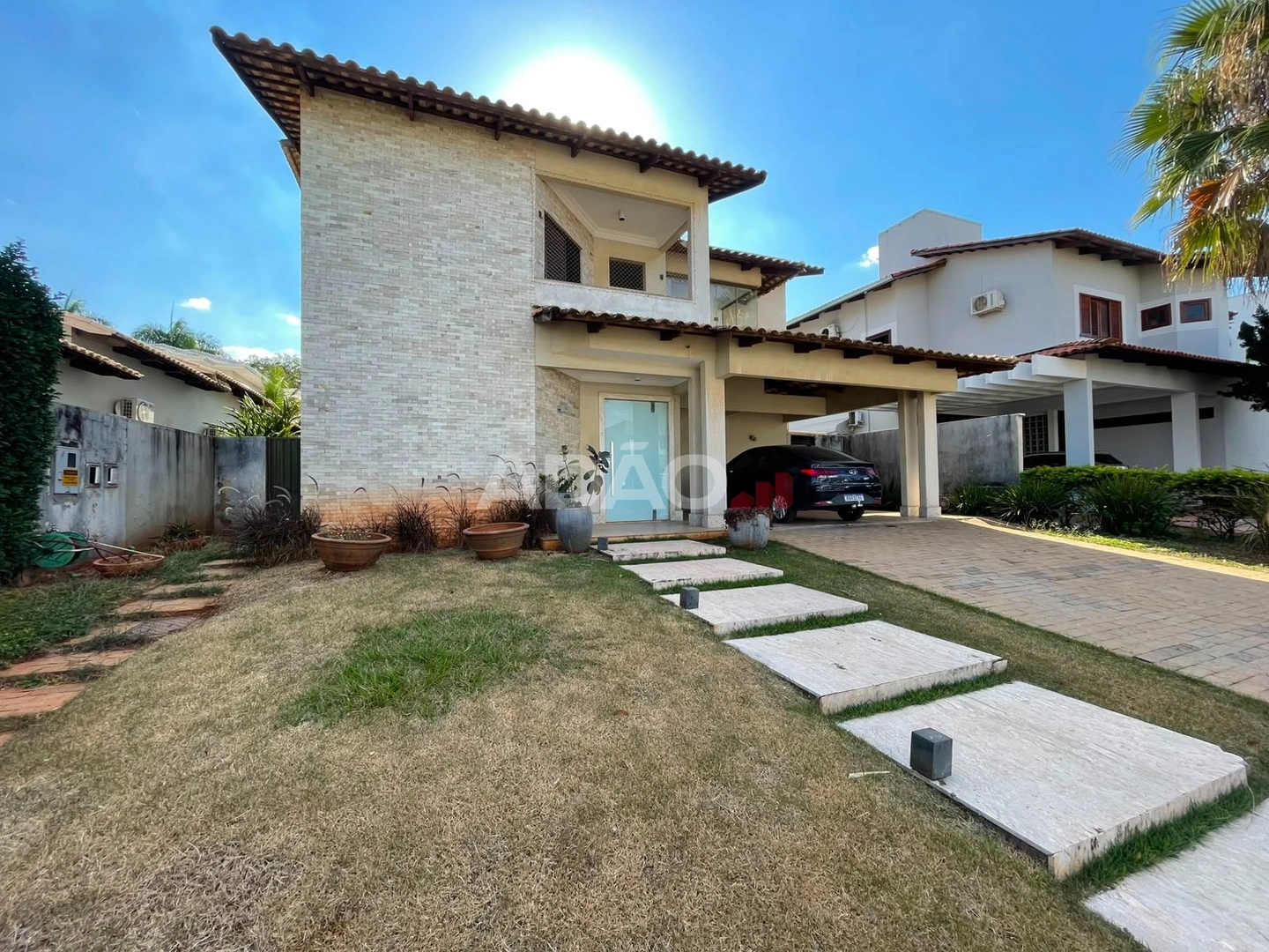 Residencial Granville no Setor Eldorado com Piscina Sauna e Churrasqueira Casa em Condomínio com 4 Quarto(s) e 5 banheiro(s) à Venda, 350.00 por R$ 2450000.00 no setor Residencial Granville AD41588