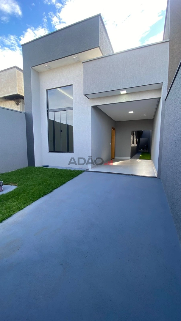 Casa Casa de Rua com 3 Quarto(s) e 2 banheiro(s) à Venda, 180.00 por R$ 510000.00 no setor Parque Santa Cecília AU36120