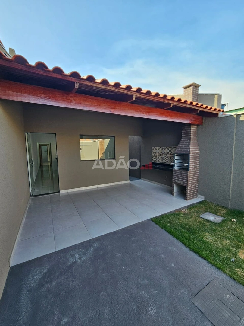 Casa de 2/4 sendo 1 suíte e área com churraqueira Casa de Rua com 2 Quarto(s) e 2 banheiro(s) à Venda, 76.00 por R$ 260000.00 no setor Residencial Buena Vista III AD36814