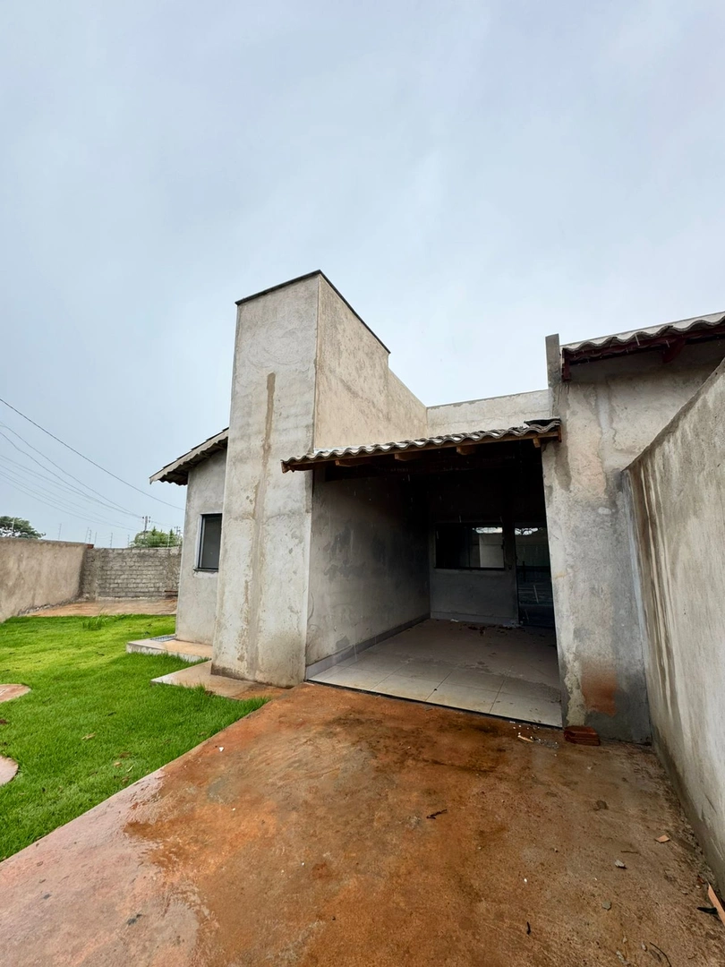 Casa Setor Aeroporto Sul 243m²