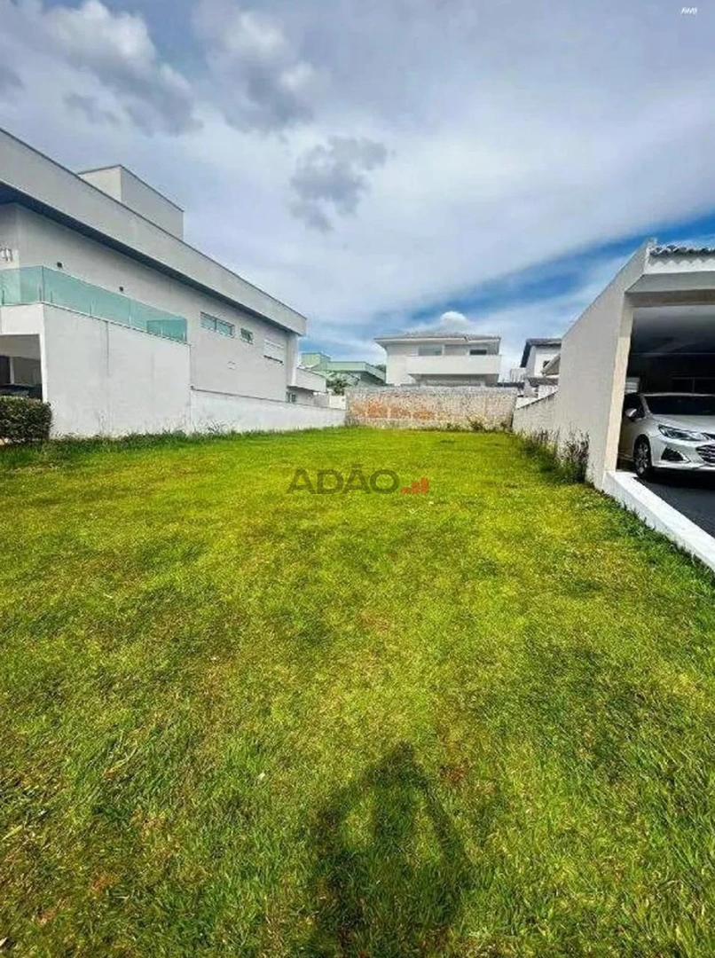 lote condominio Jardins Madri Lote à Venda, 370.00 por R$ 1055000.00 no setor Jardins Madri VN33650