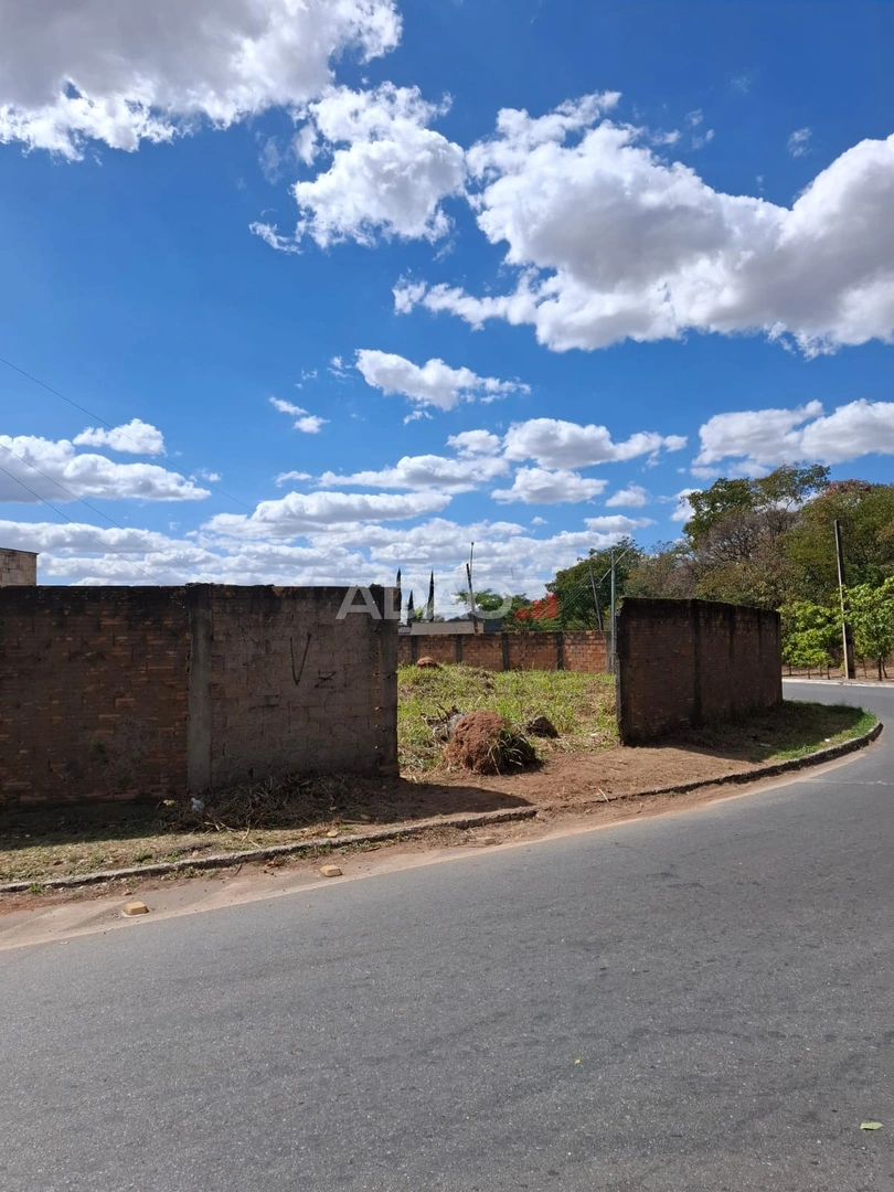 LOTE Lote à Venda, 369.14 por R$ 340000.00 no setor Residencial Olinda AD41028