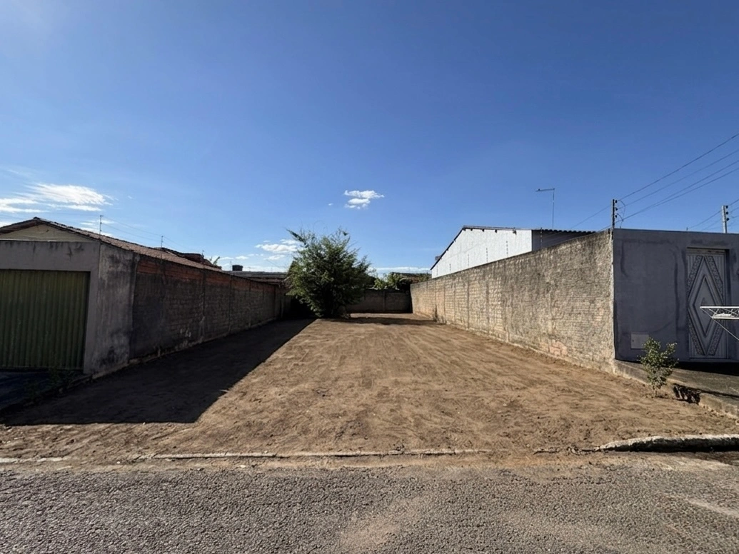 Lote Setor Condomínio das Esmeraldas - 335m²