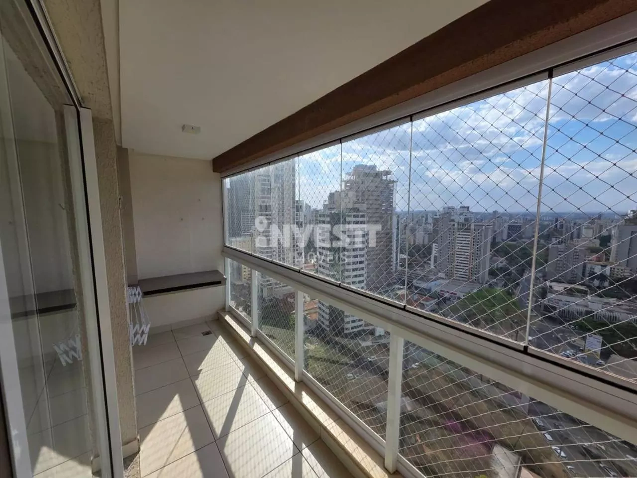Apartamento com 2 dormitórios para alugar, 70 m² por R$ 4.160,00/mês - Setor Oeste - Goiânia/GO