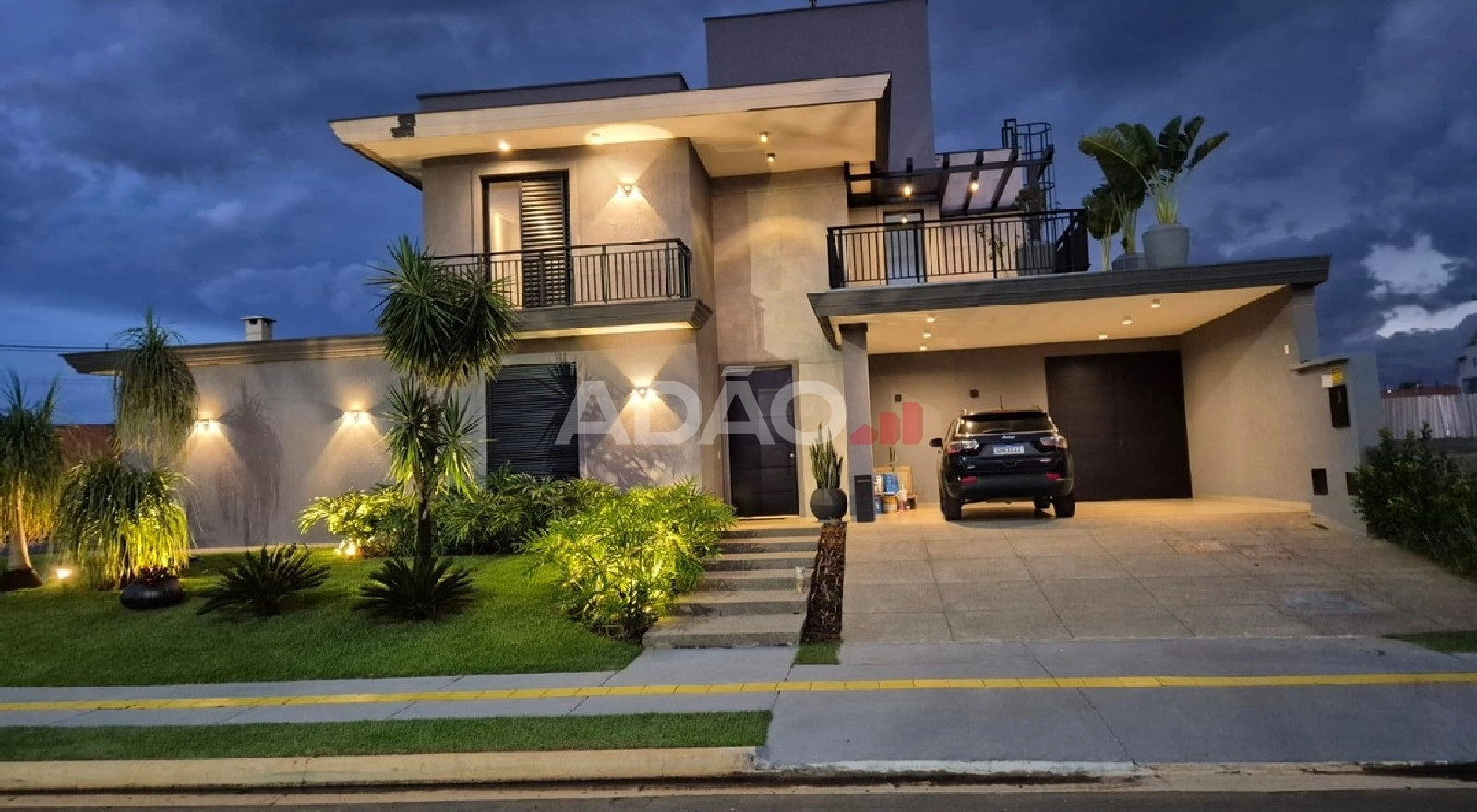 Casa no Jardins França Casa em Condomínio com 4 Quarto(s) e 5 banheiro(s) à Venda, 352.00 por R$ 3890000.00 no setor Residencial Ville de France AP42436