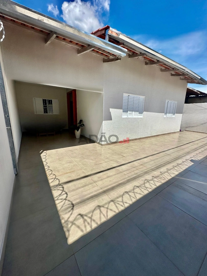 SOBRADO Sobrado com 4 Quarto(s) e 1 banheiro(s) à Venda, 215.44 por R$ 700000.00 no setor Setor Morada do Sol AD39170