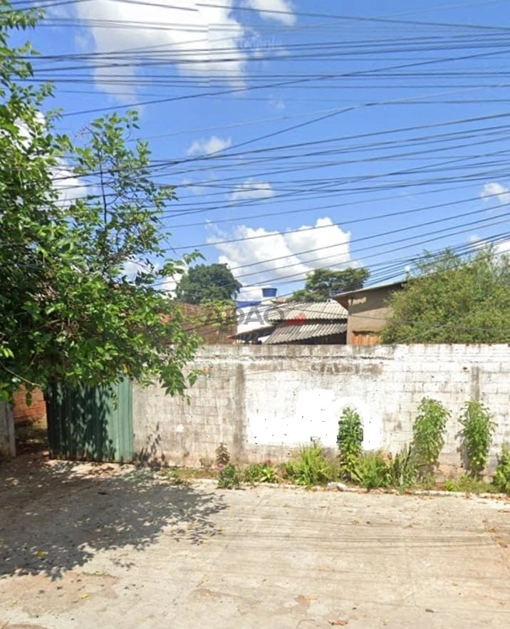 Oportunidade - Casa antiga com galpão - Lote de 376 m² no setor Jardim das Esmeraldas Casa de Rua com 3 Quarto(s) e 1 banheiro(s) à Venda, 376.16 por R$ 480000.00 no setor Jardim das Esmeraldas MS13771