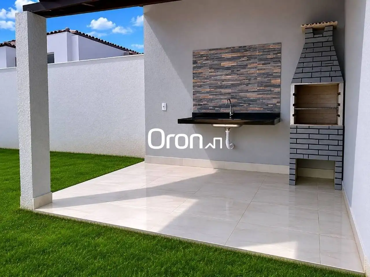 Imagem do imóvel 1 de 9 (+1 ocultas)