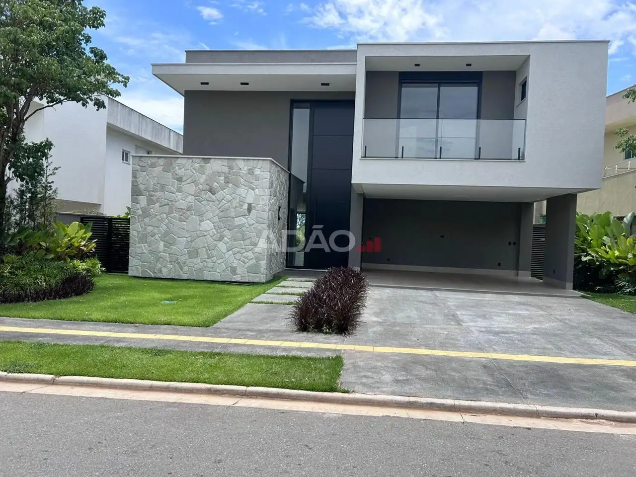 Imagem do imóvel 1 de 22 (+1 ocultas)