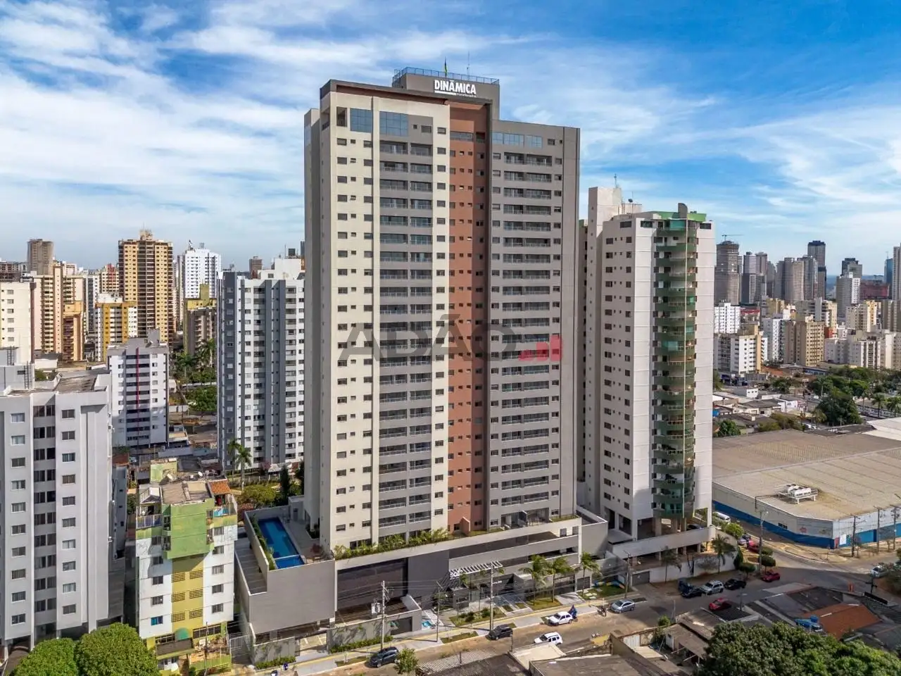 Imagem do imóvel 1 de 18 (+1 ocultas)