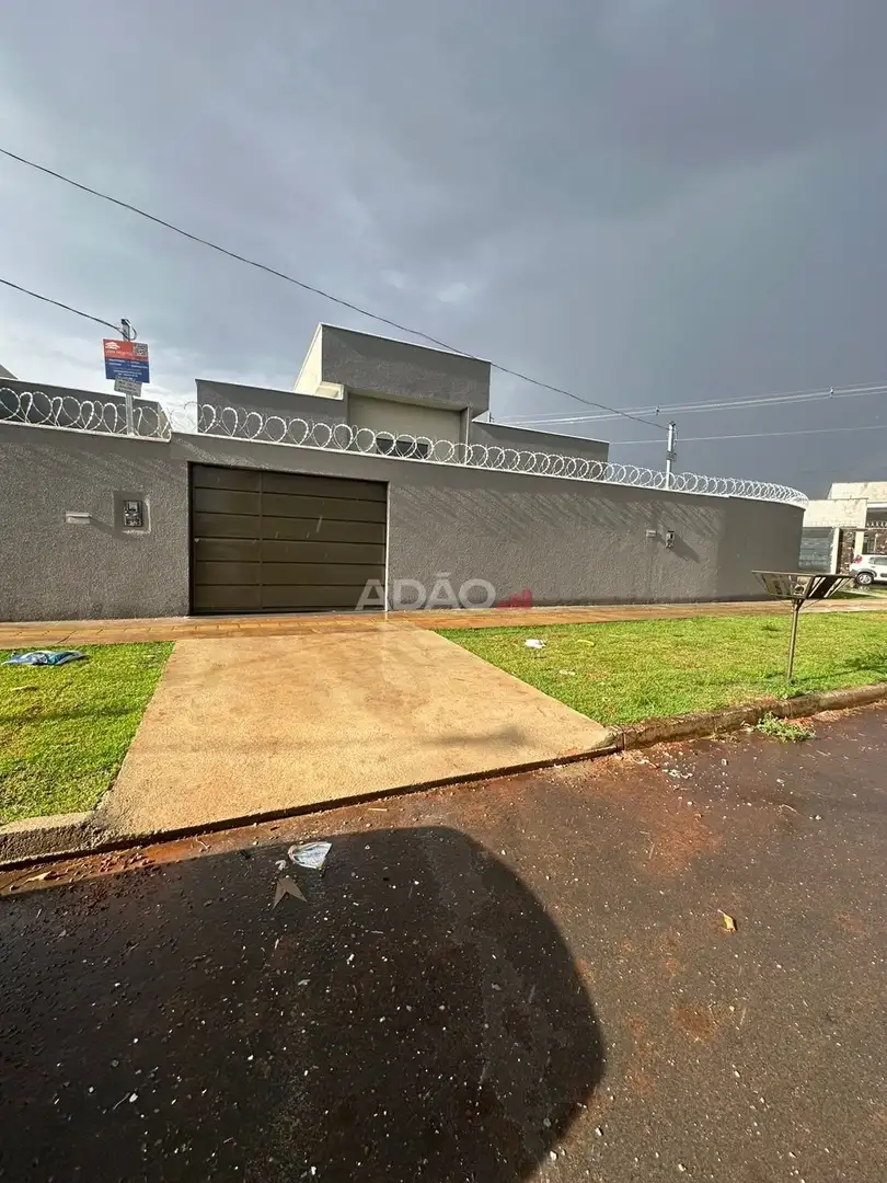 Imagem do imóvel 1 de 14 (+1 ocultas)