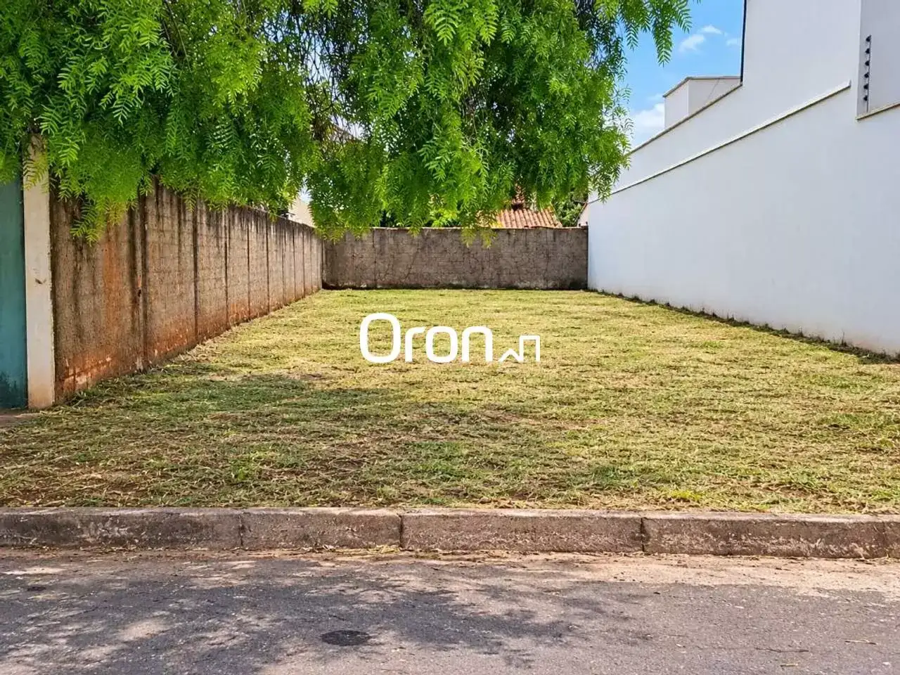 Imagem do imóvel 1 de 2 (+1 ocultas)