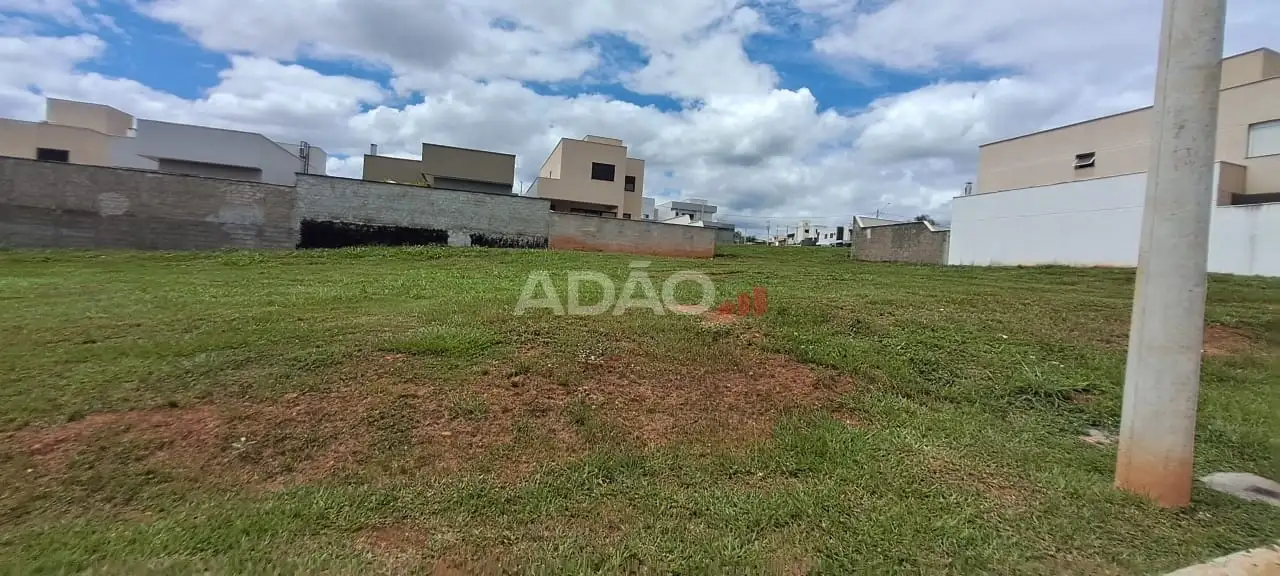 Imagem do imóvel 1 de 24 (+1 ocultas)