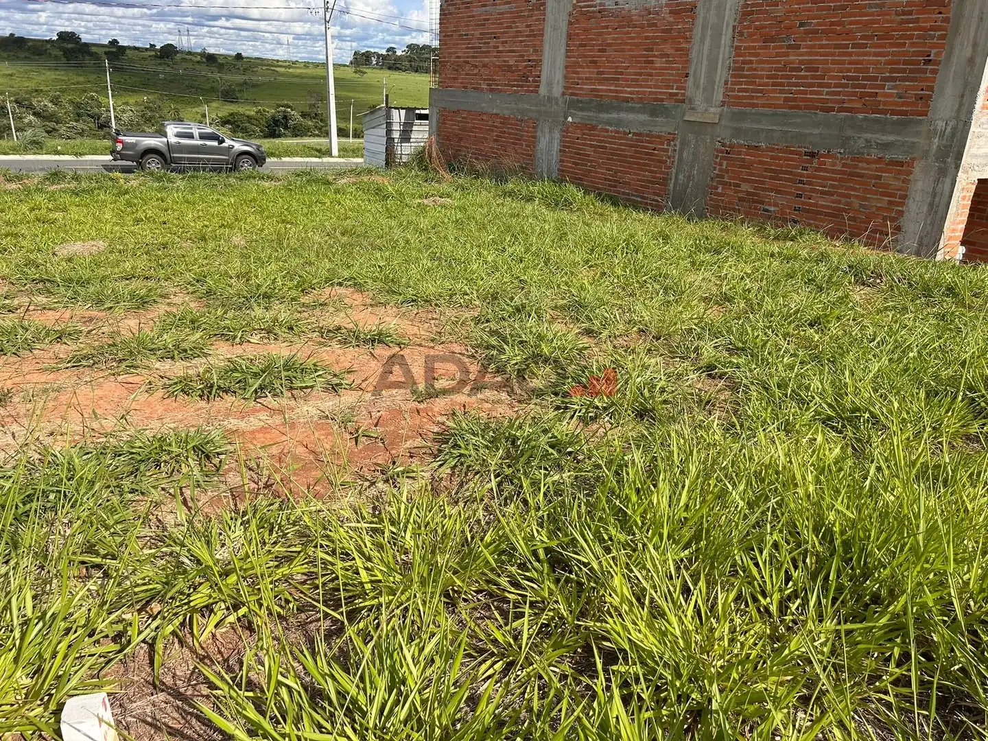 Imagem do imóvel 1 de 14 (+1 ocultas)