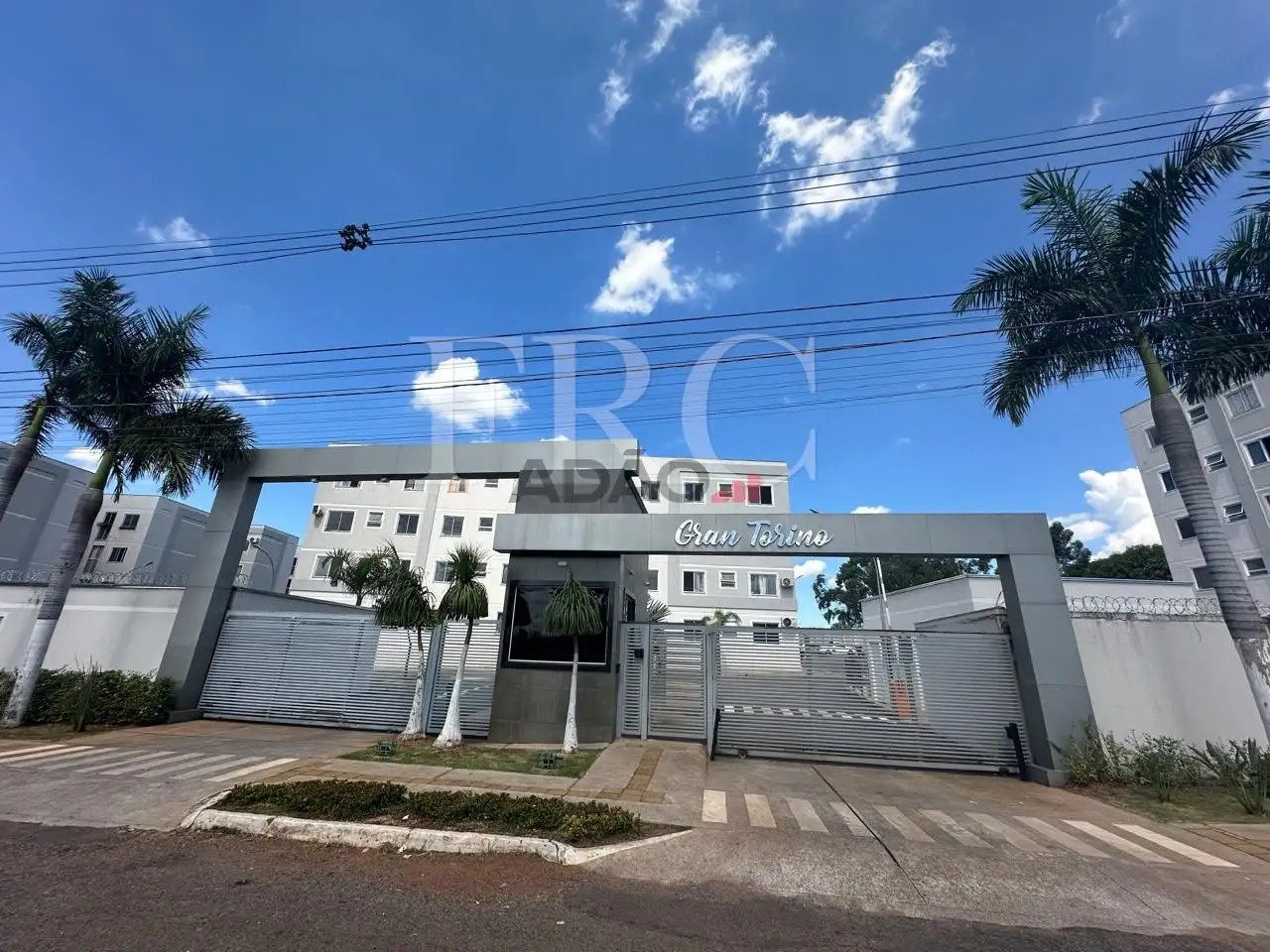 Imagem do imóvel 1 de 18 (+1 ocultas)