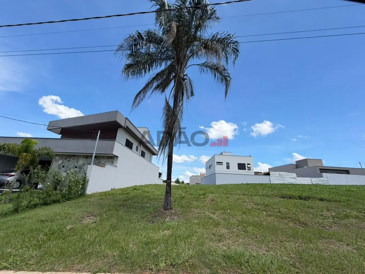 Imagem do imóvel 1 de 3 (+1 ocultas)