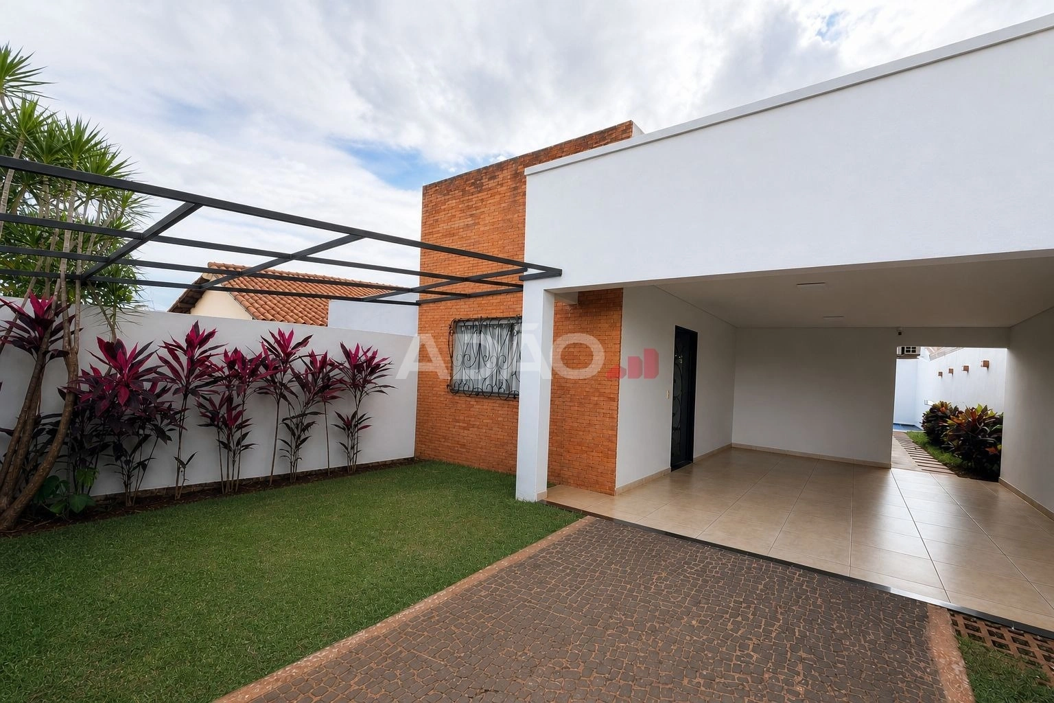 Mídia principal