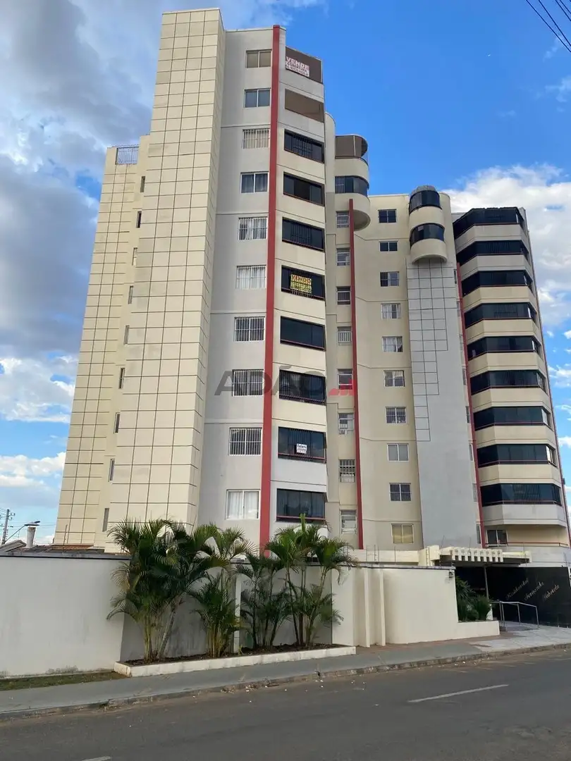 Imagem do imóvel 1 de 29 (+1 ocultas)