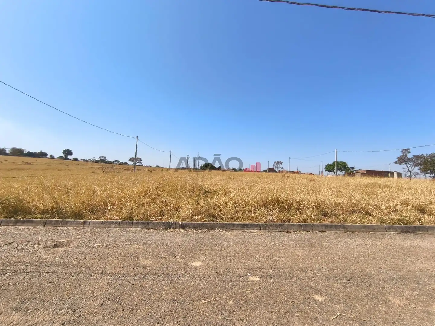 Imagem do imóvel 1 de 9 (+1 ocultas)