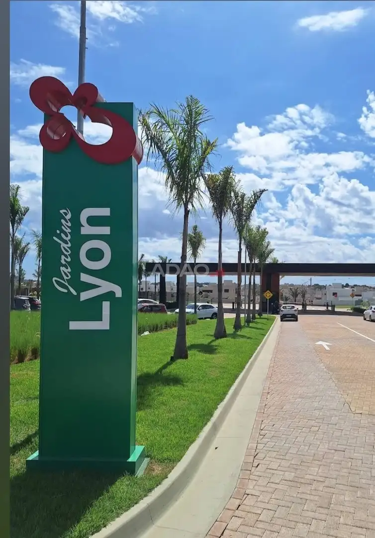 Imagem do imóvel 1 de 13 (+1 ocultas)