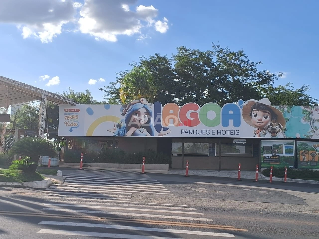 Mídia principal