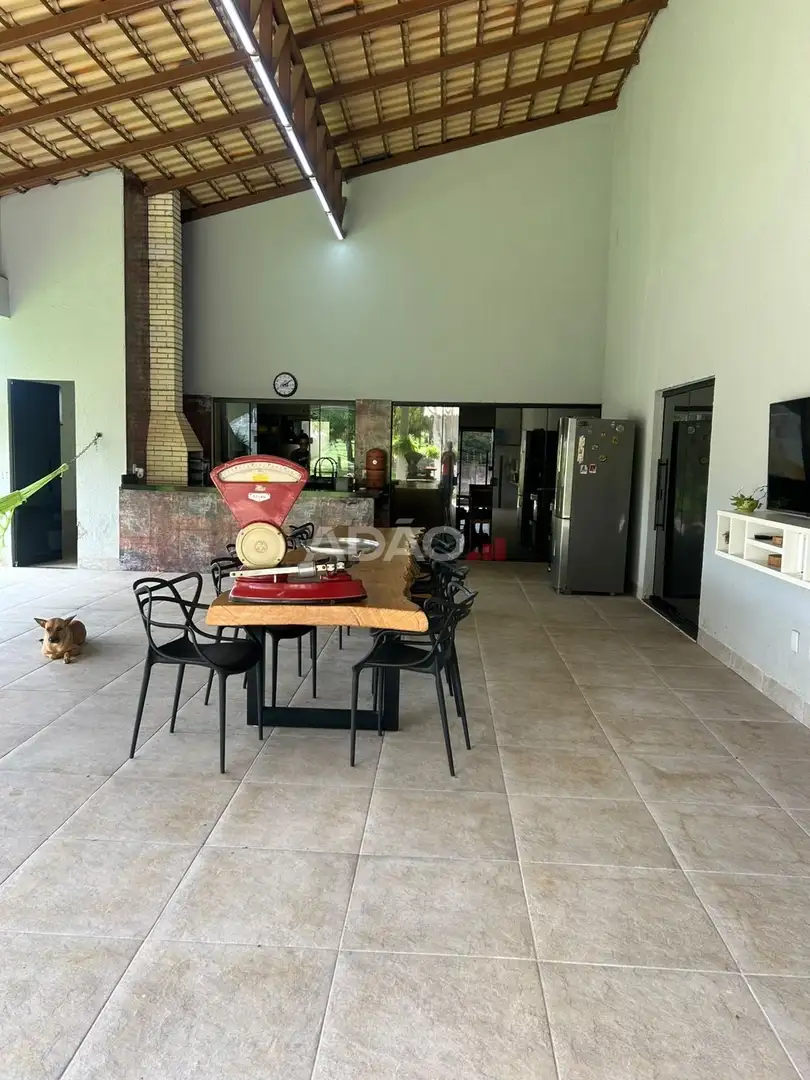 Imagem do imóvel 1 de 29 (+1 ocultas)