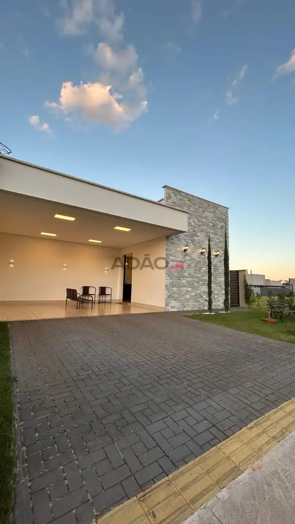 Imagem do imóvel 1 de 16 (+1 ocultas)