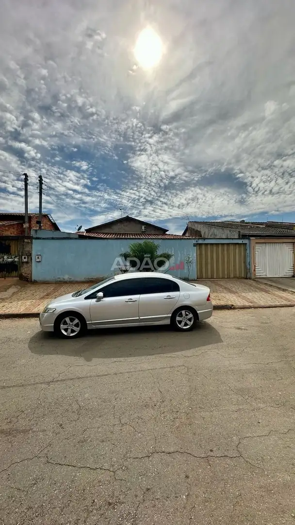 Imagem do imóvel 1 de 22 (+1 ocultas)