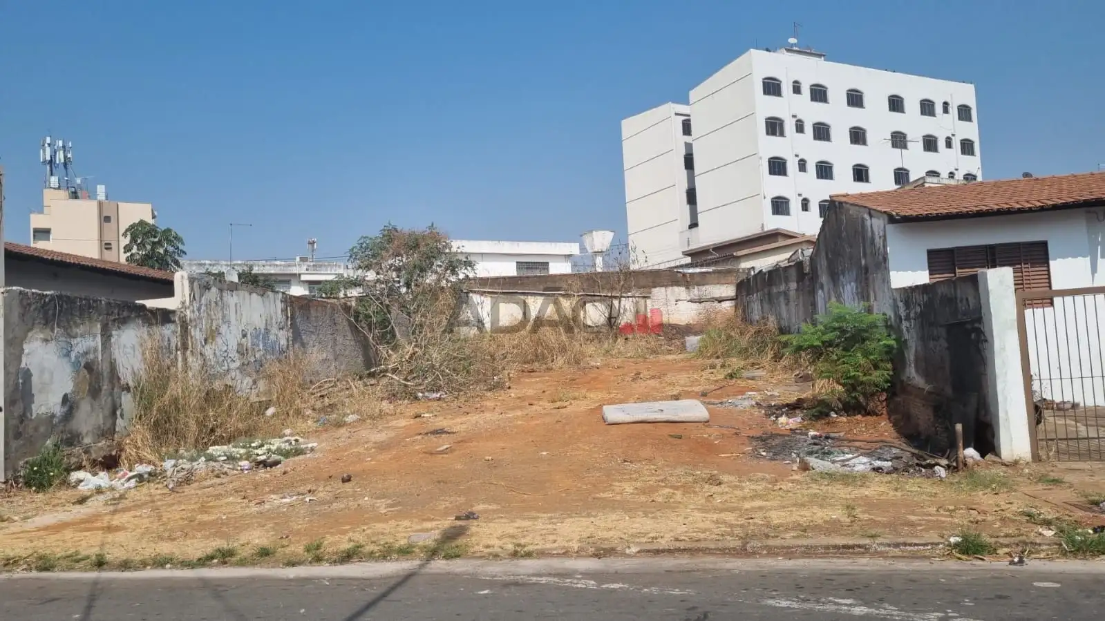 Imagem do imóvel 1 de 6 (+1 ocultas)