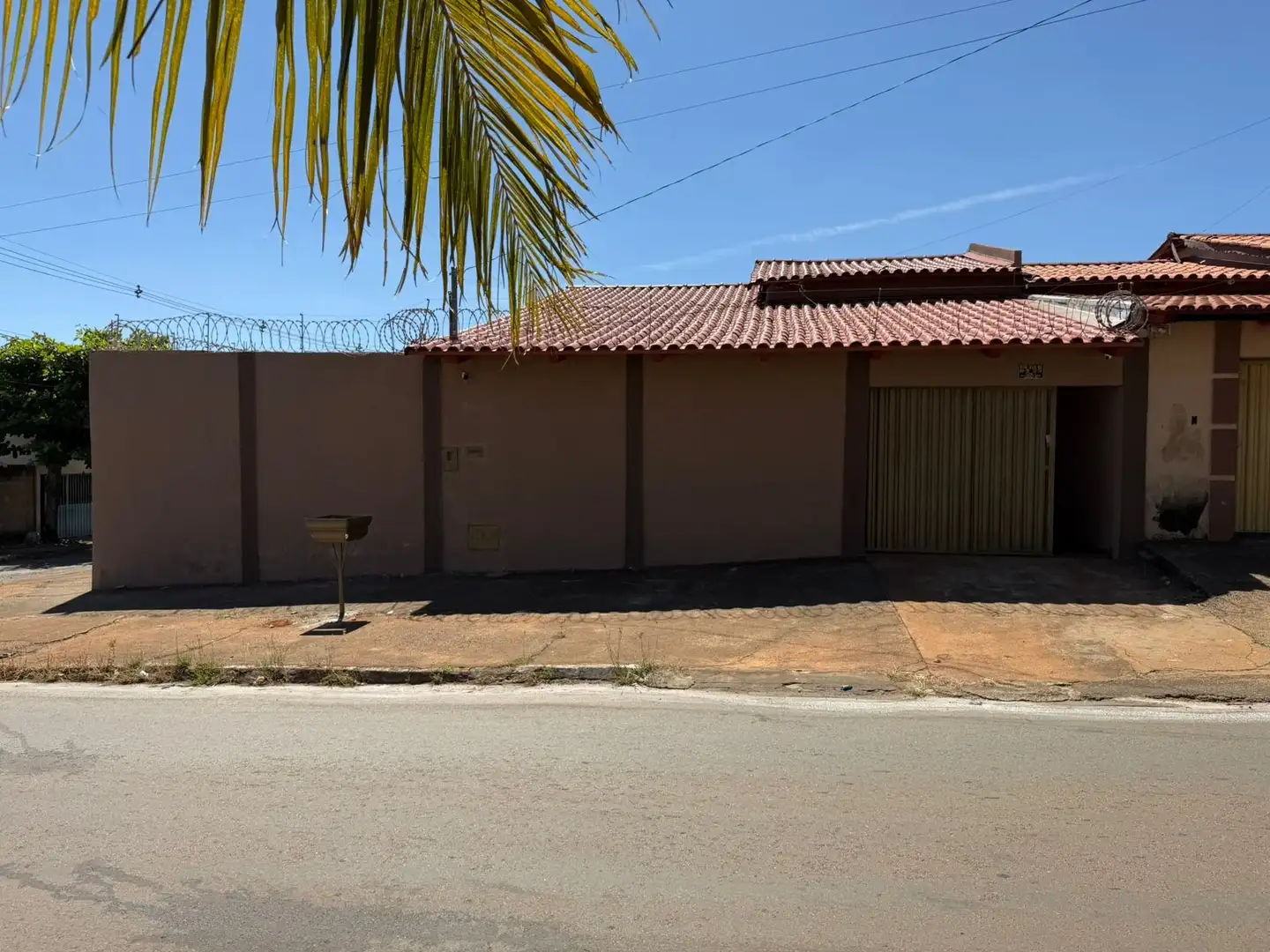 Imagem do imóvel 1 de 16 (+1 ocultas)