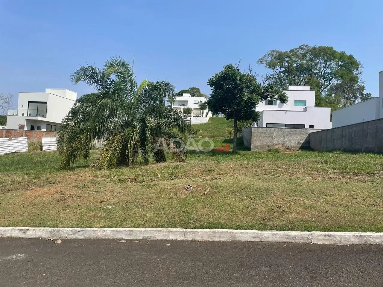 Imagem do imóvel 1 de 7 (+1 ocultas)