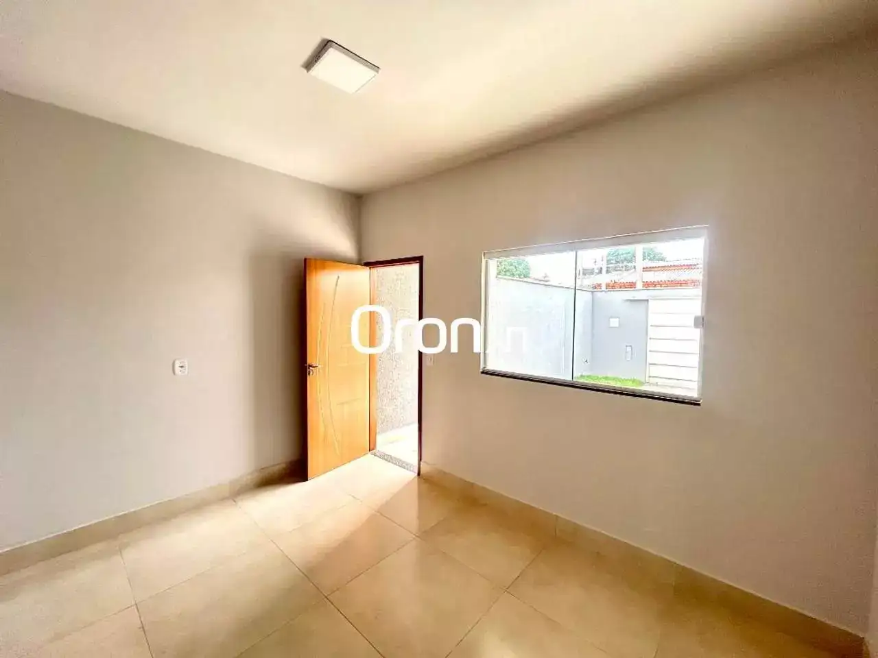 Imagem do imóvel 1 de 11 (+1 ocultas)