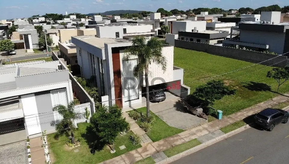 Imagem do imóvel 1 de 18 (+1 ocultas)