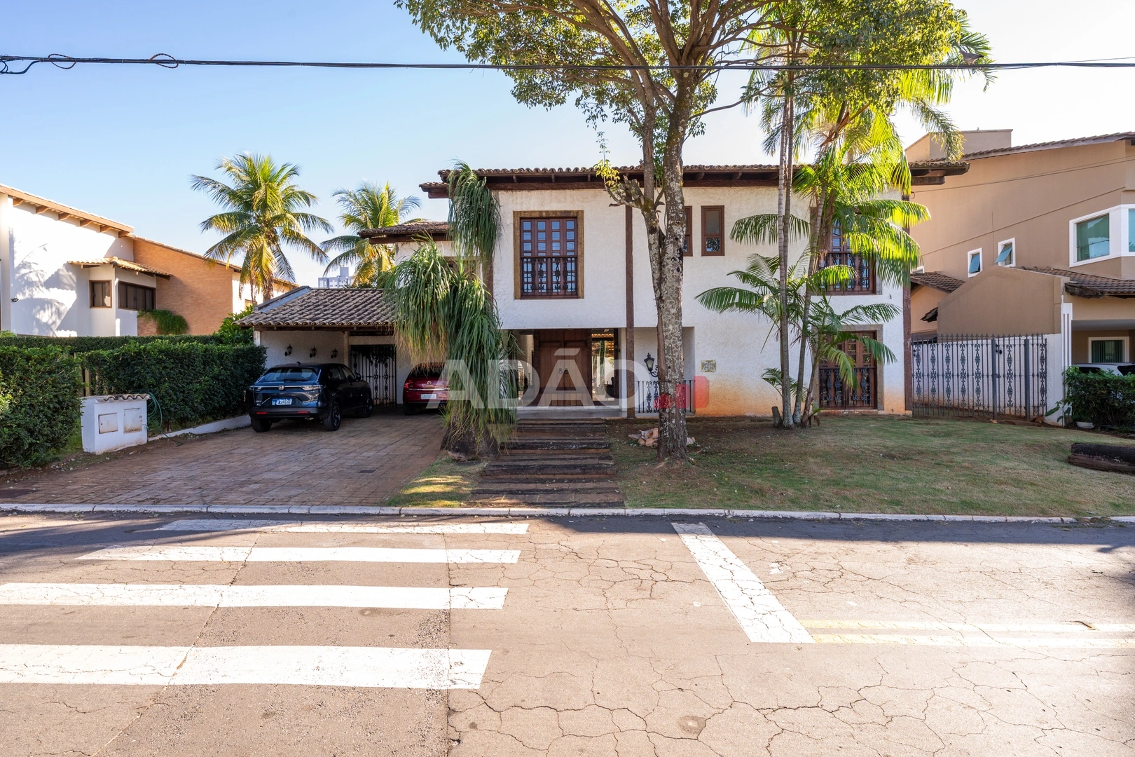 Mídia principal