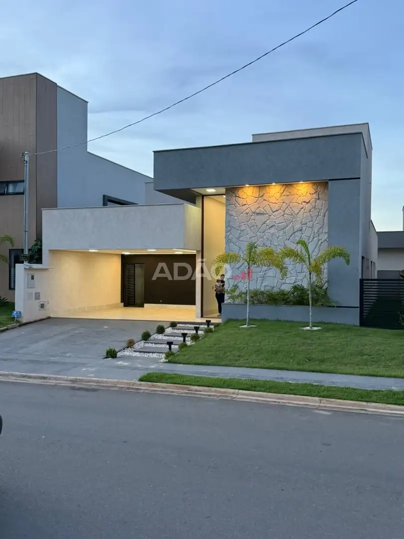 Imagem do imóvel 1 de 14 (+1 ocultas)