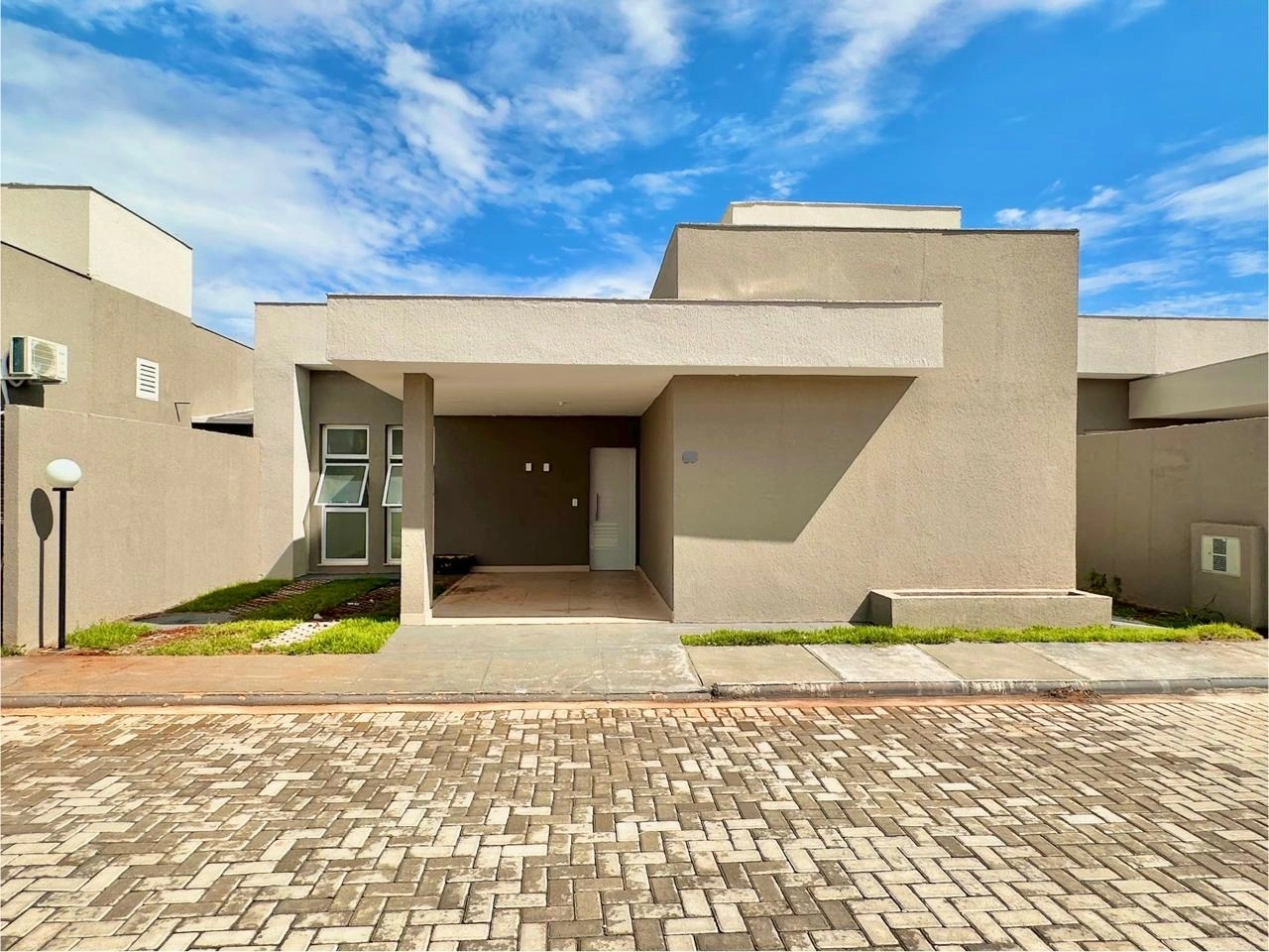 Mídia principal