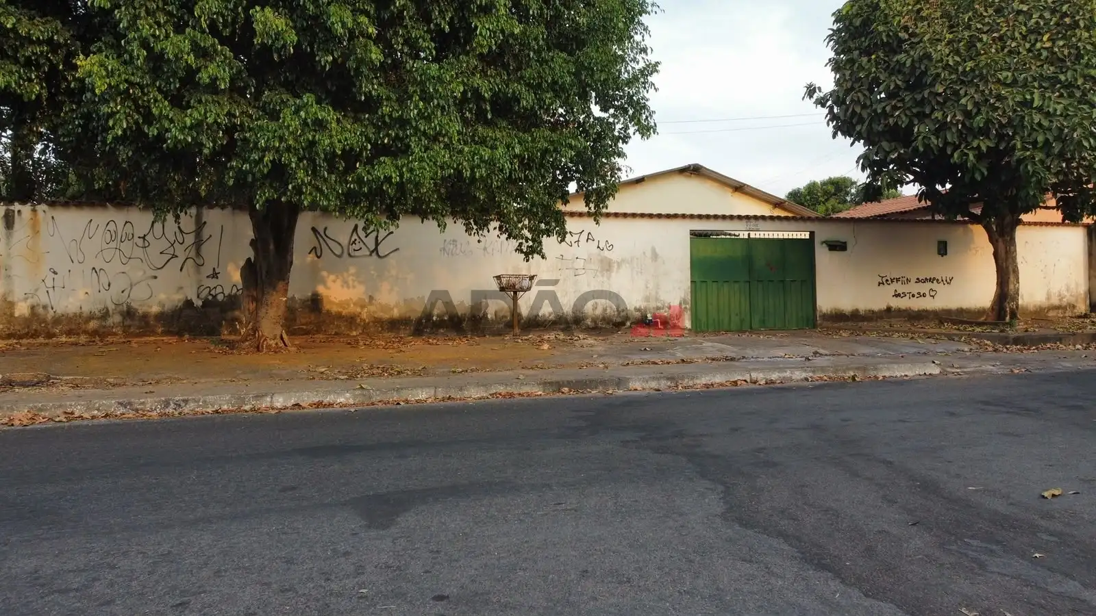 Imagem do imóvel 1 de 12 (+1 ocultas)