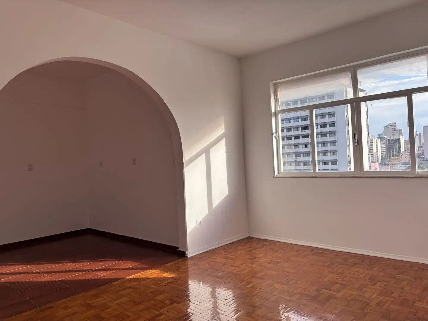 Imagem do imóvel 1 de 8 (+1 ocultas)