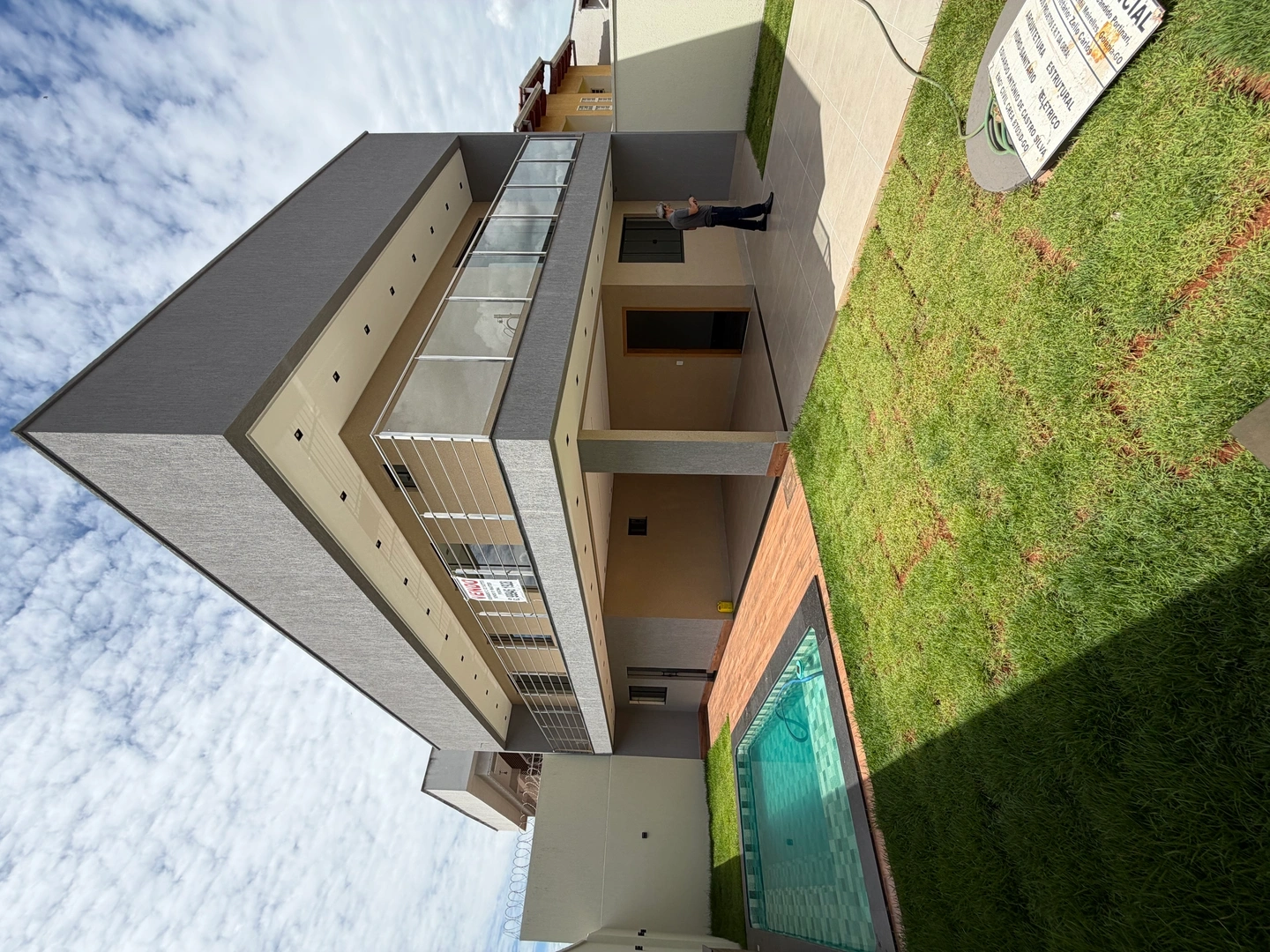 Mídia principal