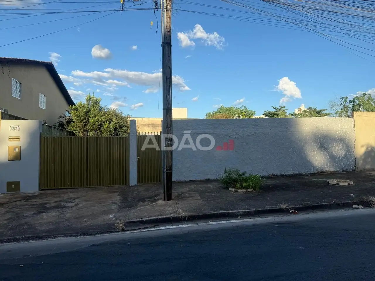 Imagem do imóvel 1 de 14 (+1 ocultas)