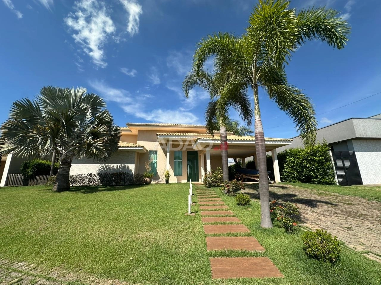 Mídia principal