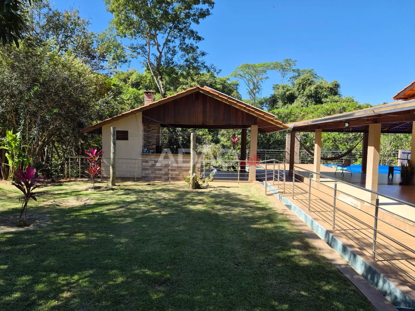 Mídia principal